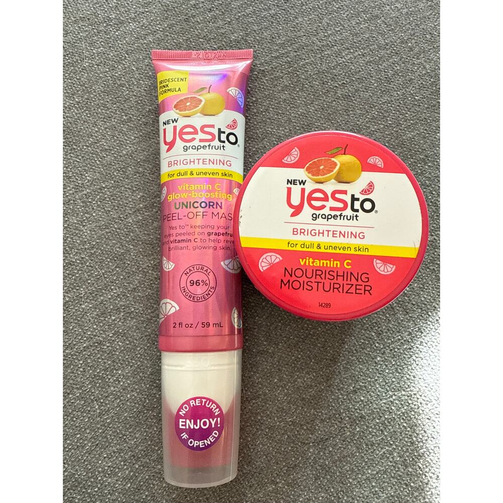 New Yes to Grapefruit Brightening Mask &‎ Nourishing Moisturizer Set